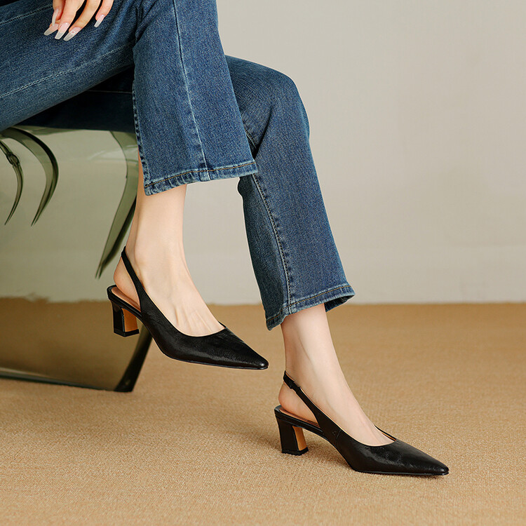 Pointed-toe Stiletto