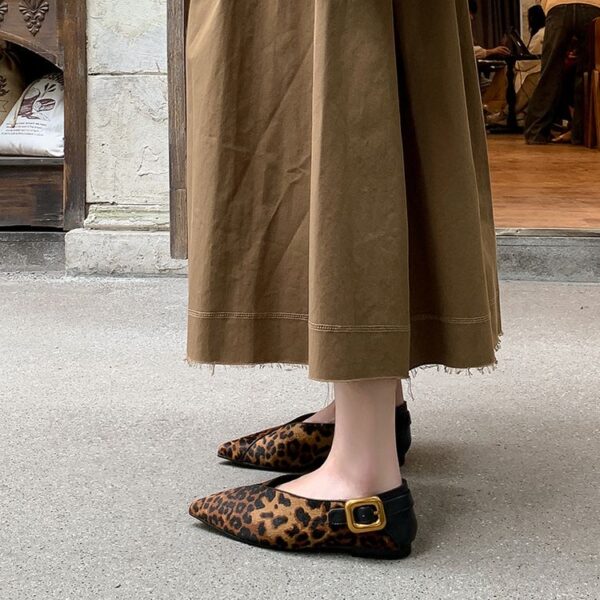 Savage Chic' Flats - Image 4