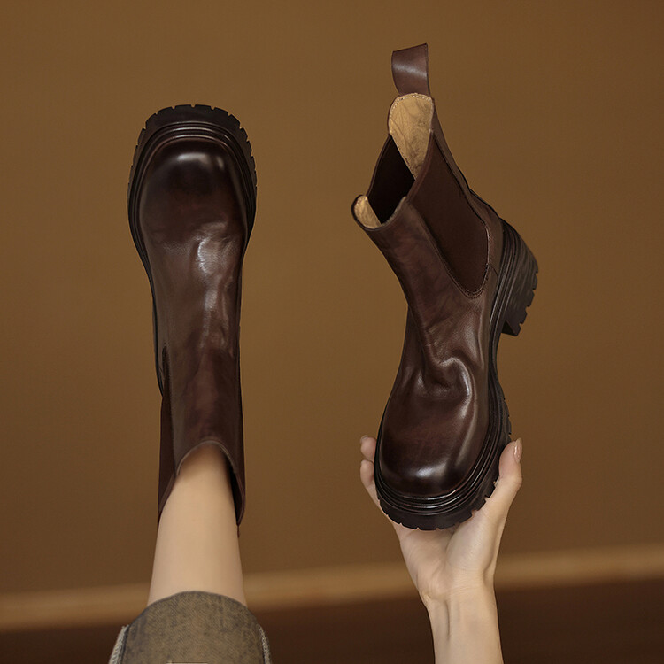 Chelsea Boots