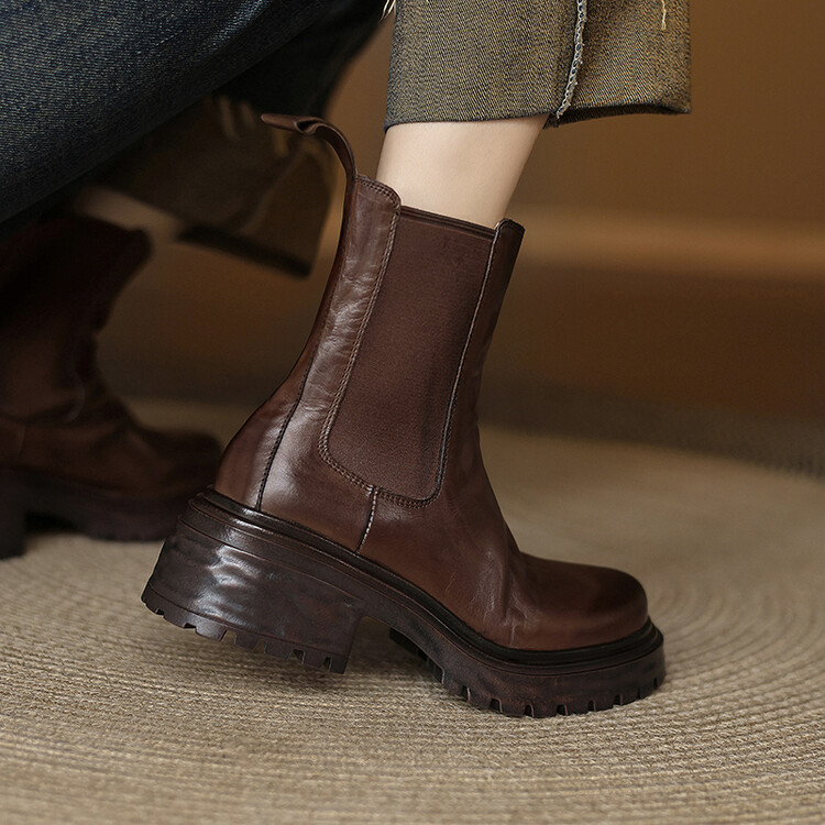 Chelsea Boots