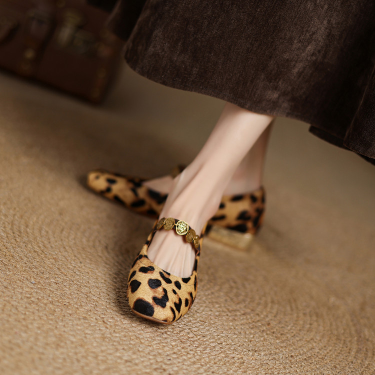 Leopard Flats