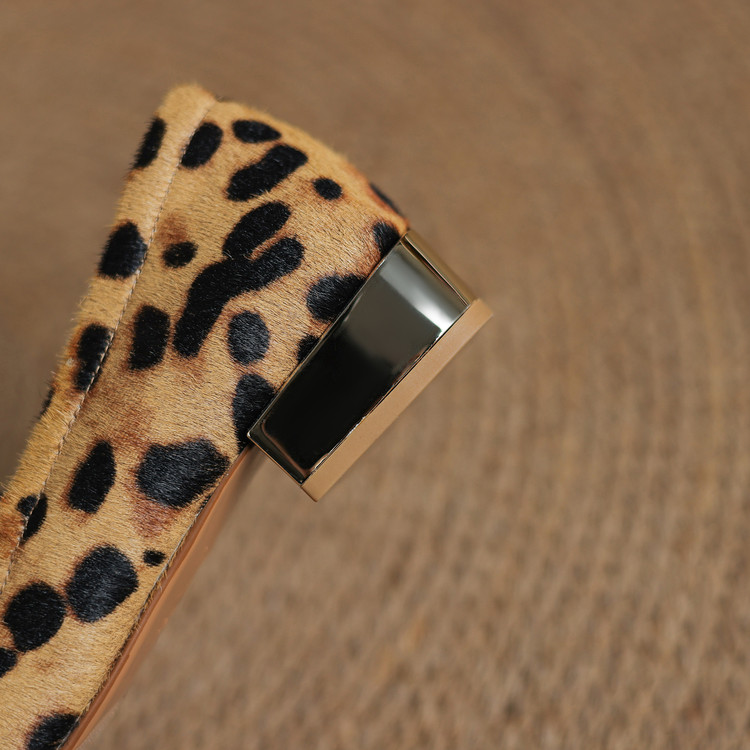 Leopard Flats