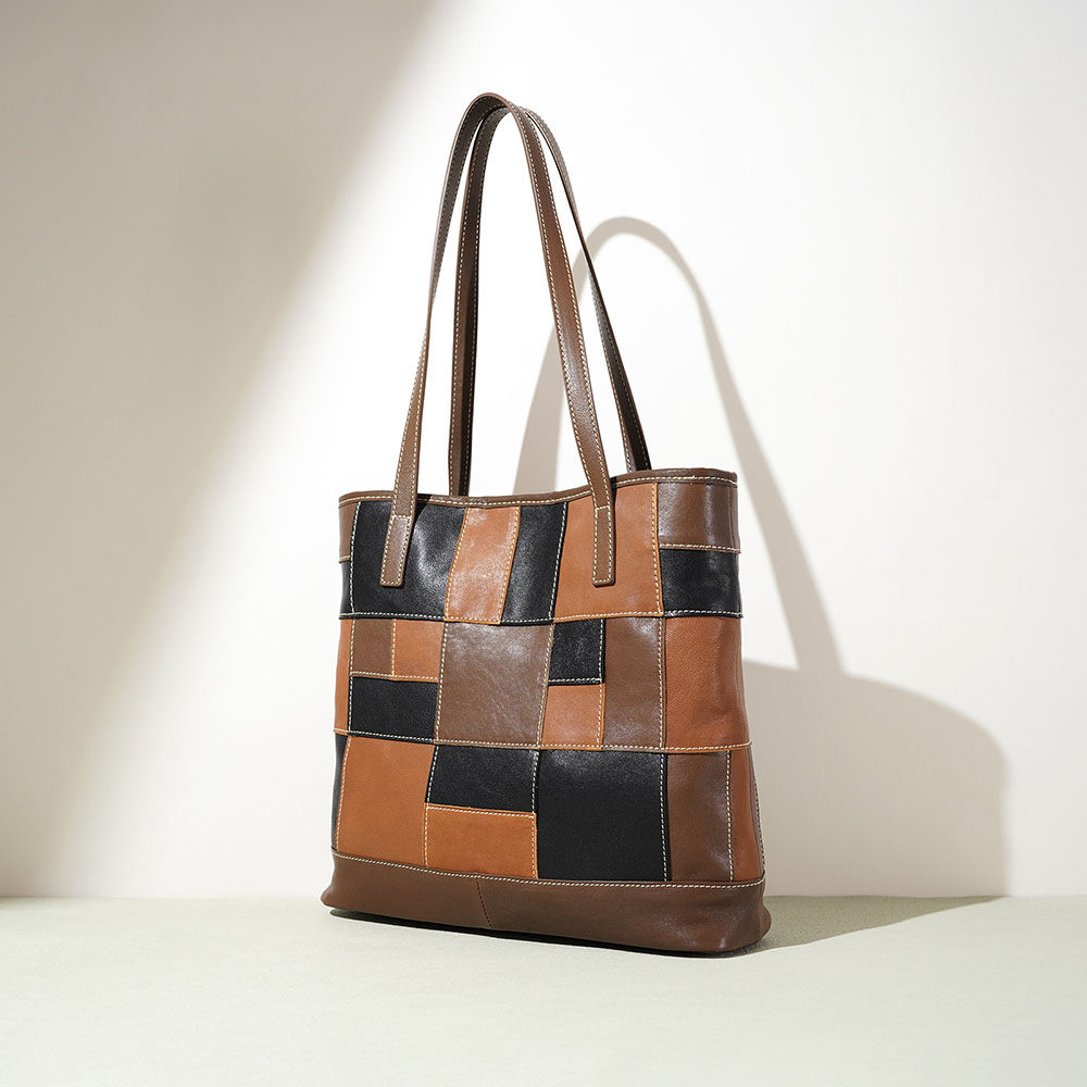 Tote leather bag