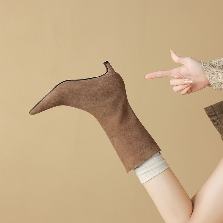 Mid-Calf boots