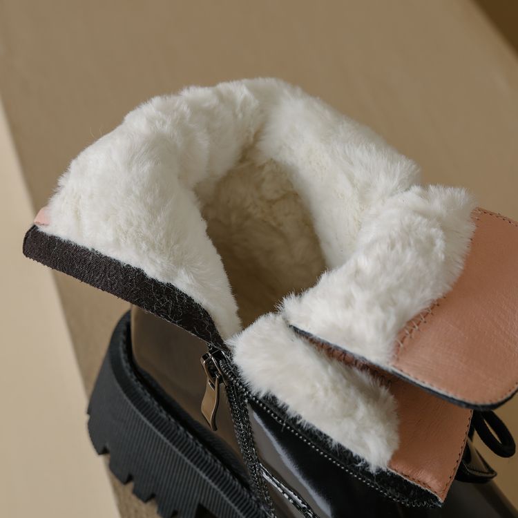 Lace-up Boots
