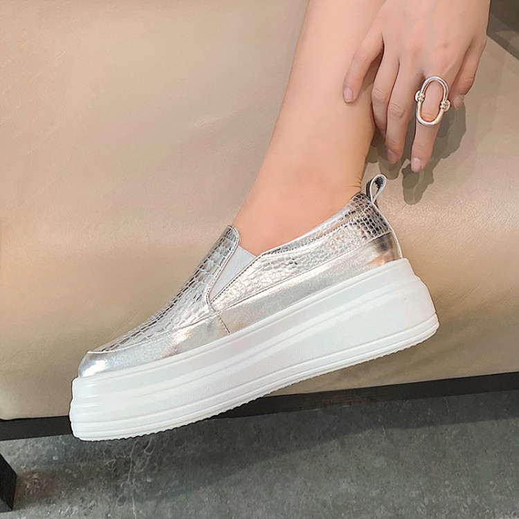 Silver Platform