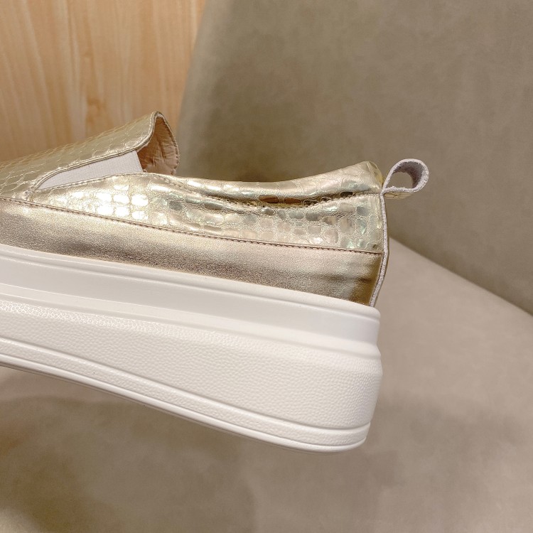 Gold Platform