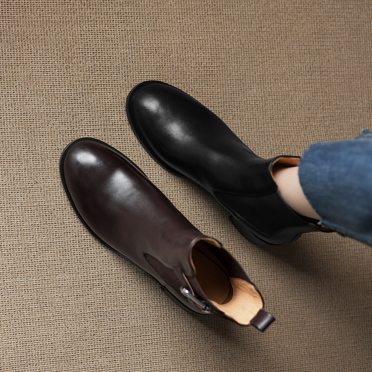 Black Chelsea Boots