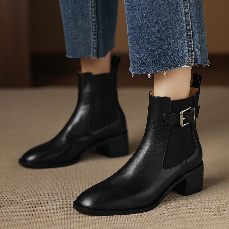 Black Chelsea Boots