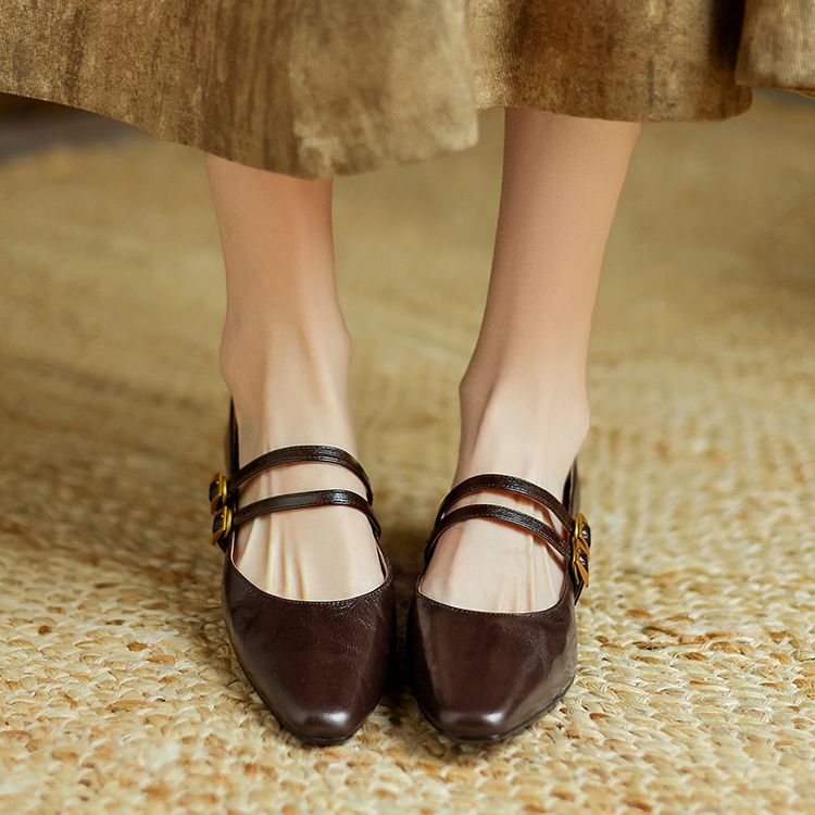 Brown Pointed-toe Flats