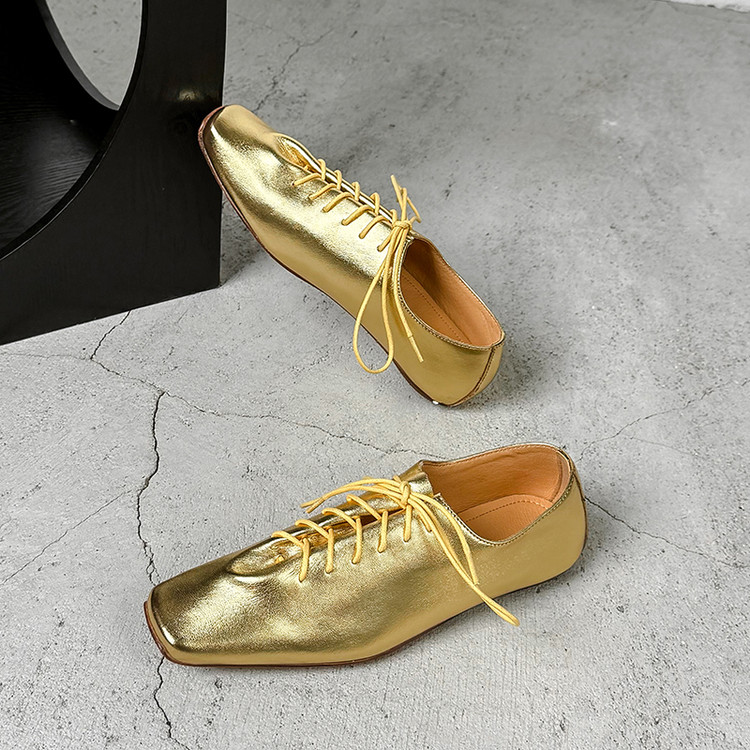 Lace-up Flats