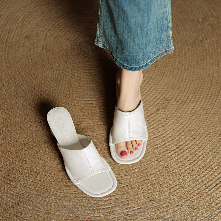 White Mules