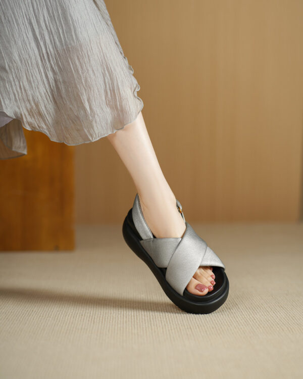 Luna Crosswalk - Image 6