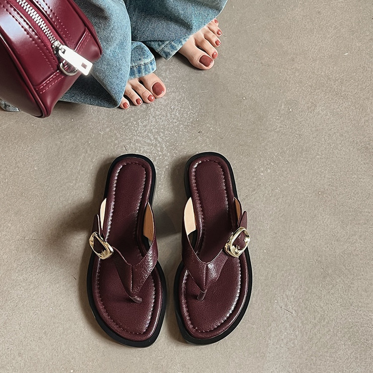Wine-red Sandals