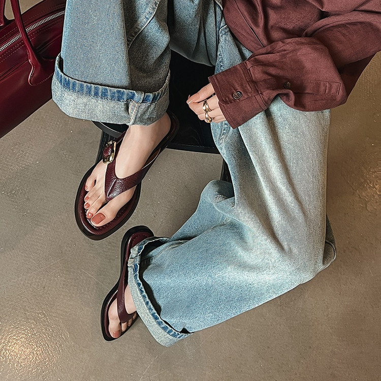 Wine-red Sandals