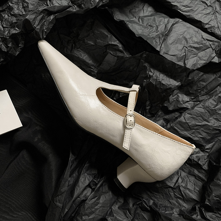 White Pointed-toe Pumps