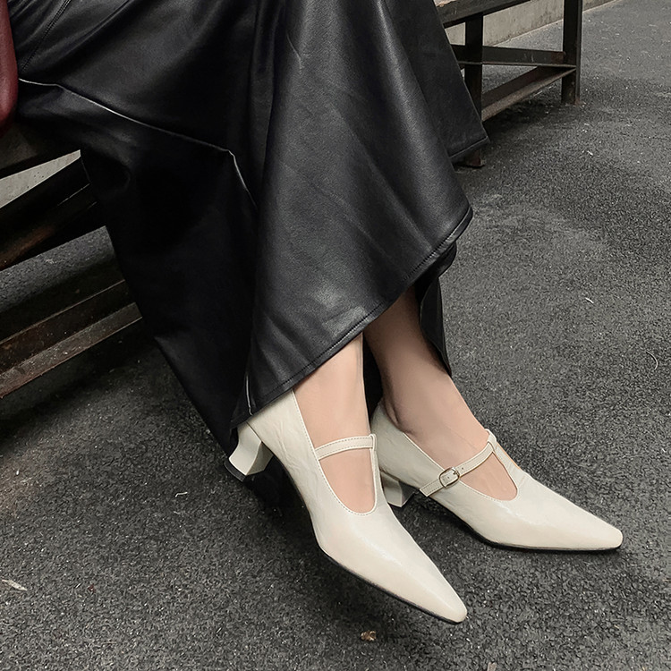 White Pointed-toe Pumps