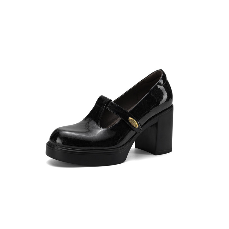 Black Round-toe Platform