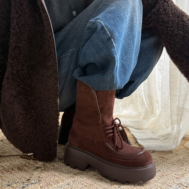 Chunky Lace-up Boots