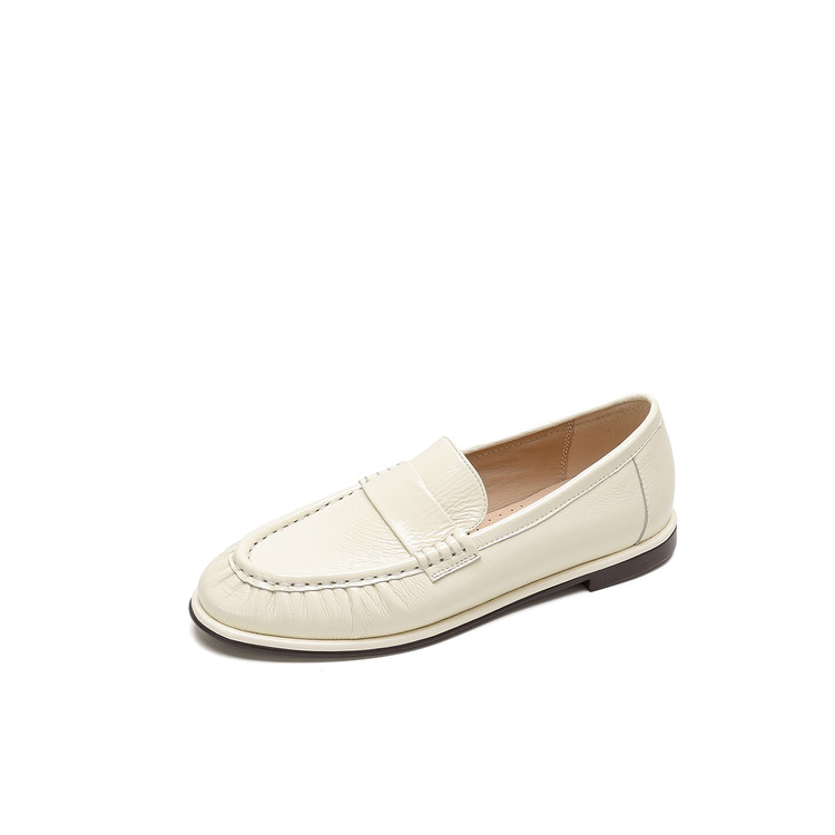 Cream Round-toe loafers