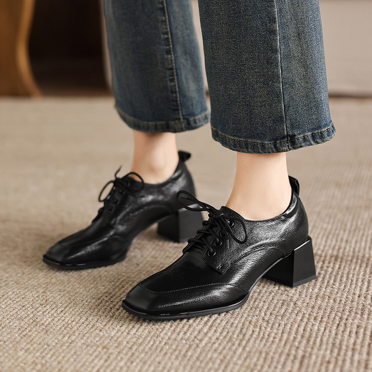 Lace-up Black Loafers