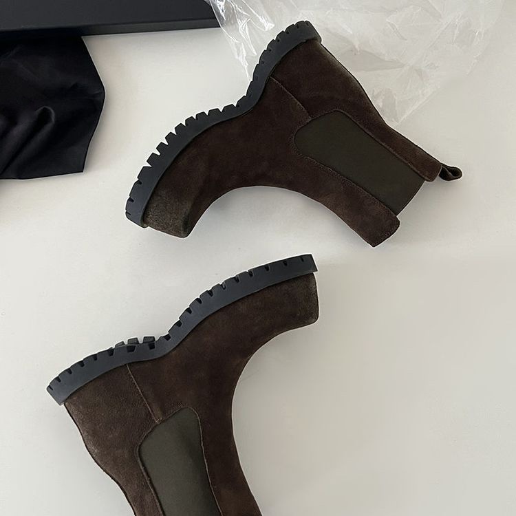 Chocolate Chelsea Boots