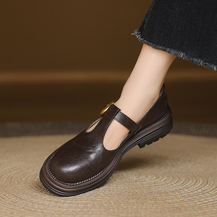 T-bar brown Loafers