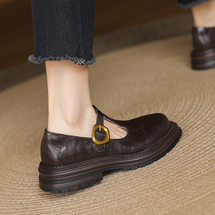 T-bar brown Loafers