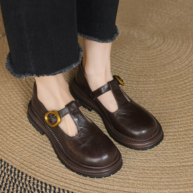 T-bar brown Loafers