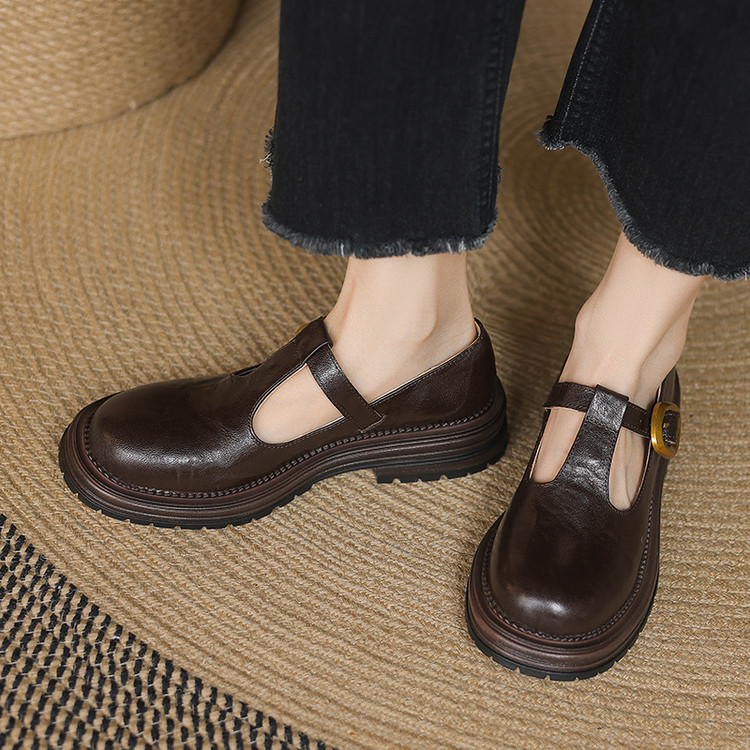 T-bar brown Loafers