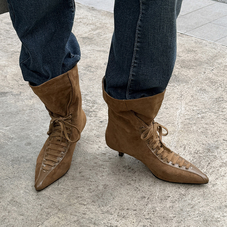 Lace-up suede boots