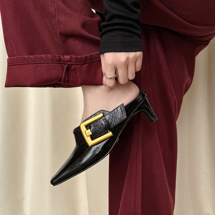 Square-toe Mules