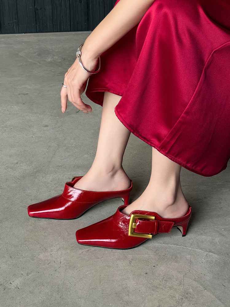 Red Square-toe Mules