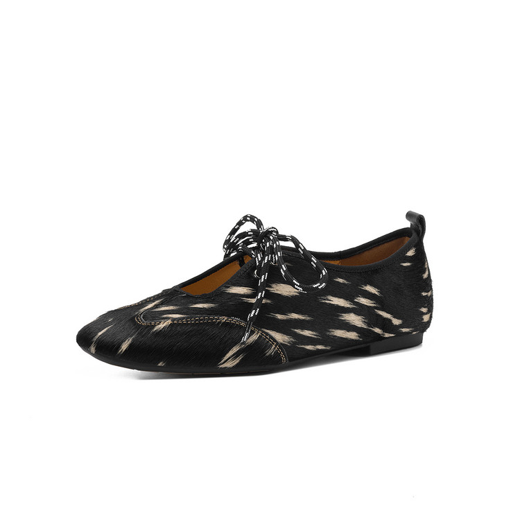 Black Horsehair Flats