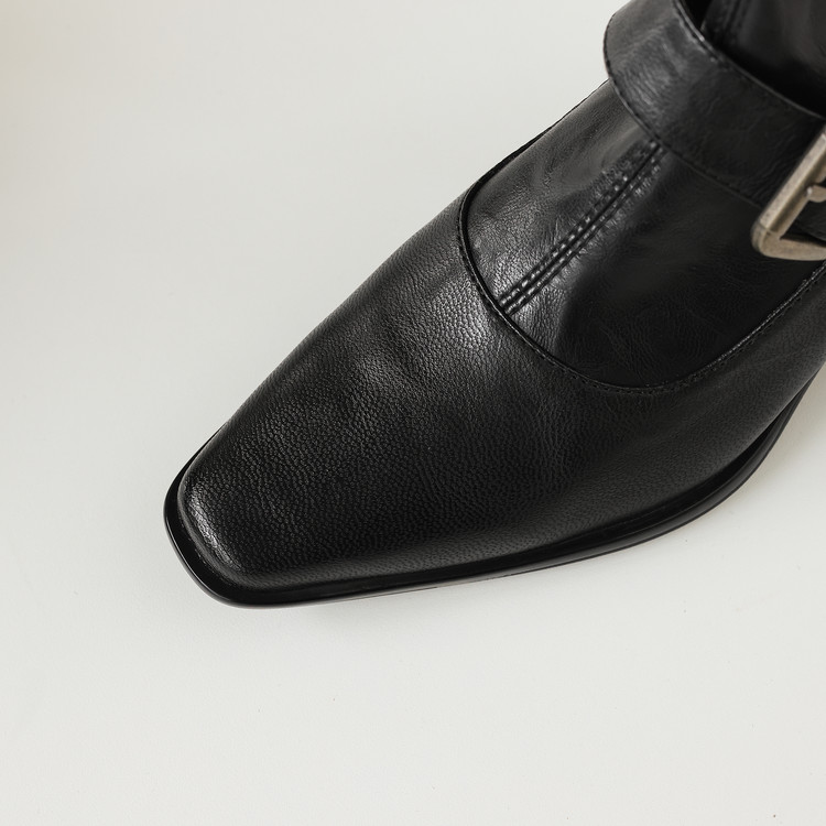 Black Pointed-toe Boots