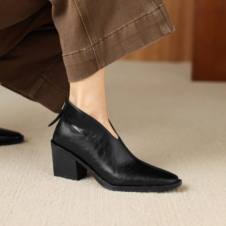 Block heel Ankle Boots