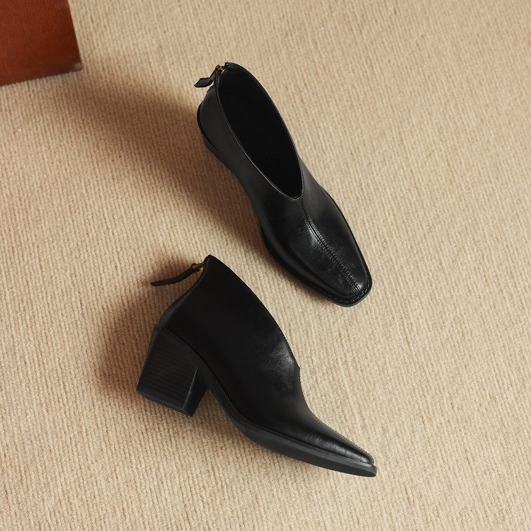 Block heel Ankle Boots